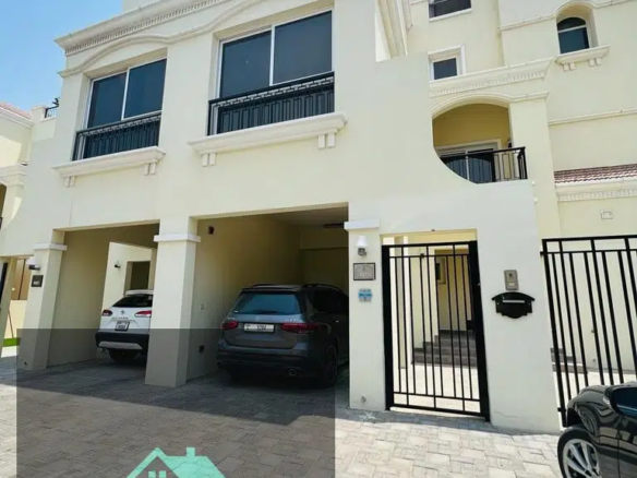 4 Bedroom Villa for Sale