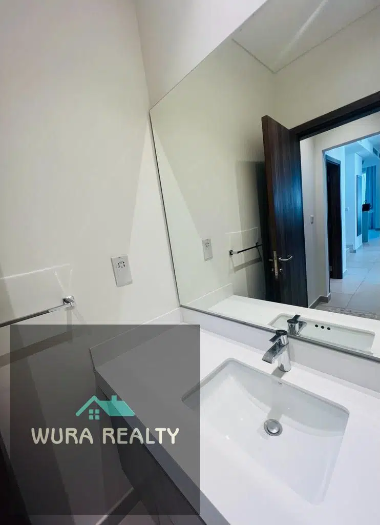 430441945-1066×800 4 Bedroom Villa For Sale